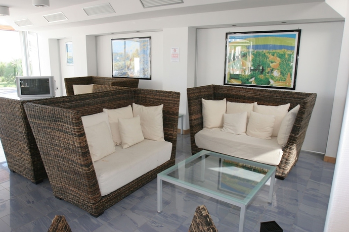 Imagen de los interiores del Hotel African Beach. Foto 11