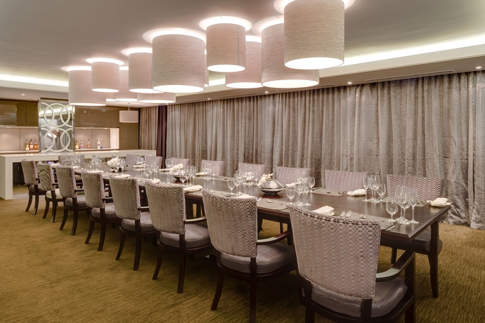 Imagen del bar/restaurante del Hotel African Pride 15 On Orange. Foto 7