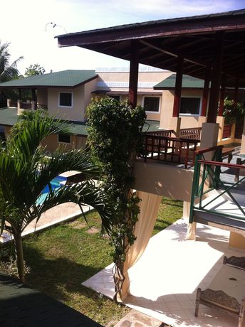 Imagen del bar/restaurante del Hotel African Sun Resort. Foto 3