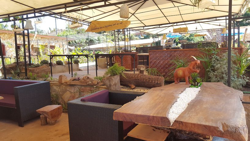 Imagen del bar/restaurante del Hotel African Tribe. Foto 8
