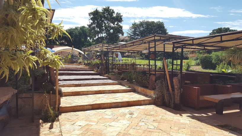 Imagen del bar/restaurante del Hotel African Tribe. Foto 9