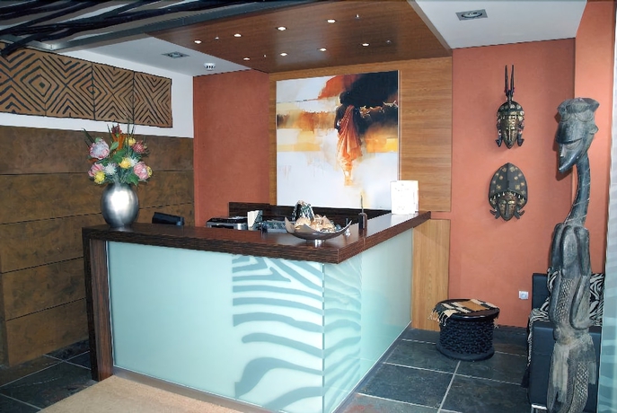 Imagen de los interiores del Hotel Afrika. Foto 19