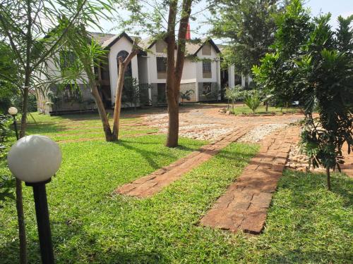 Imagen general del Hotel Afrika Lodges. Foto 2