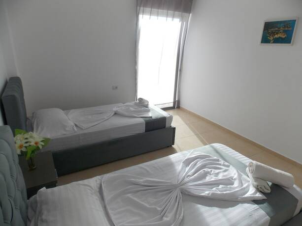 Imagen de la habitación del Hotel Afrimi Relax Apartments, Gjasht&euml;. Foto 15