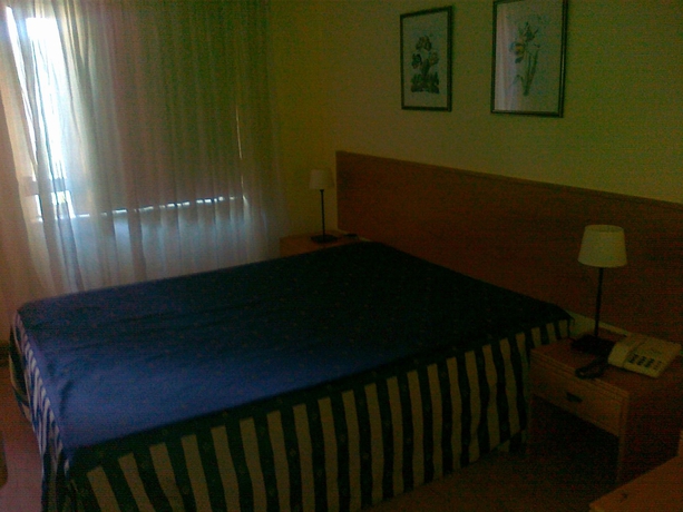 Imagen de la habitación del Hotel Afrin Lisboa. Foto 6