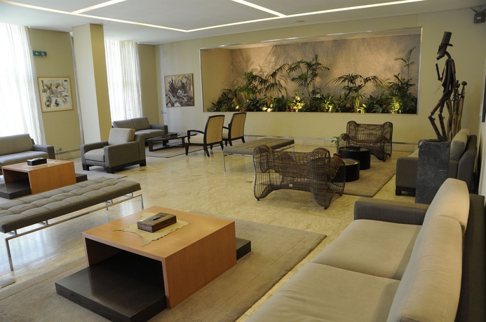 Imagen de los interiores del Hotel Afrin Prestige. Foto 9