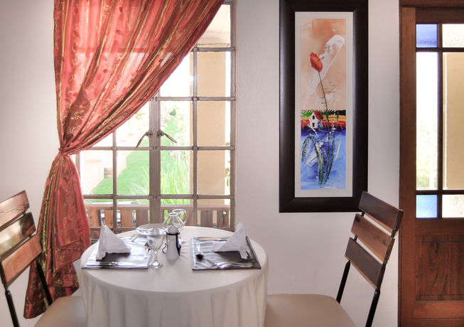 Imagen de la habitación del Hotel Afrique Boutique Oliver Tambo. Foto 7