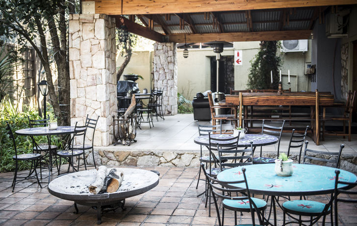 Imagen del bar/restaurante del Hotel Afrique Boutique Oliver Tambo. Foto 5