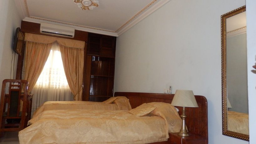 Imagen de la habitación del Hotel Afrique Douala Airport. Foto 7