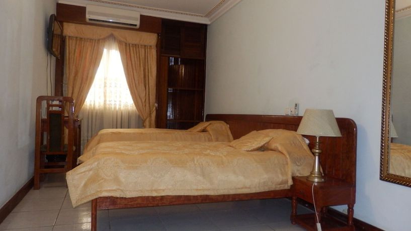 Imagen de la habitación del Hotel Afrique Douala Airport. Foto 8