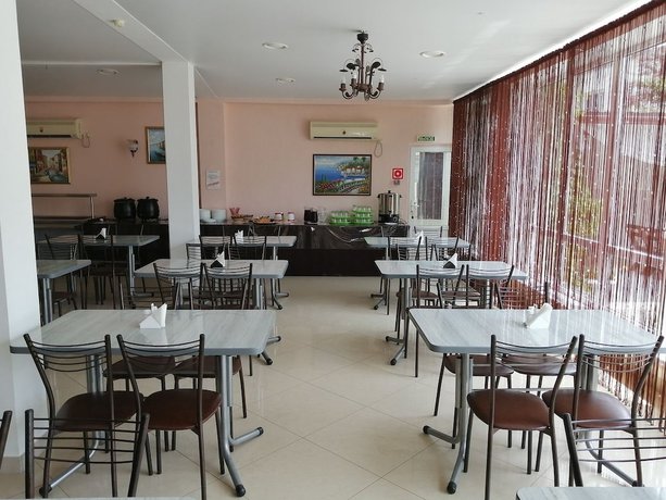 Imagen del bar/restaurante del Hotel Afrodita, Agoy. Foto 6