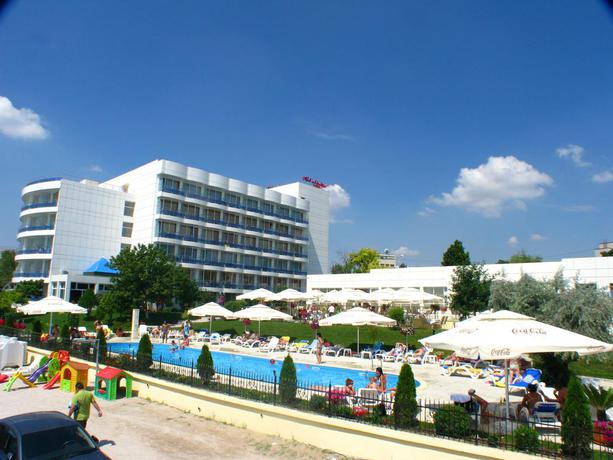 Imagen de los exteriores del Hotel Afrodita. Foto 6