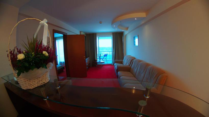 Imagen de los interiores del Hotel Afrodita. Foto 14