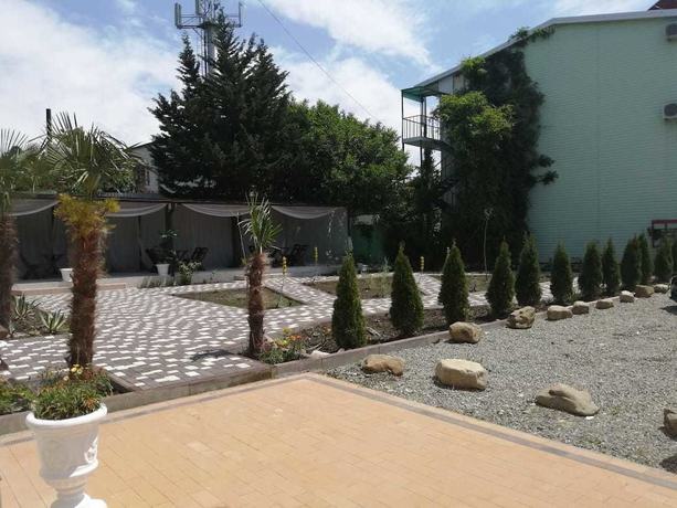 Imagen de los exteriores del Hotel Afrodita. Foto 14