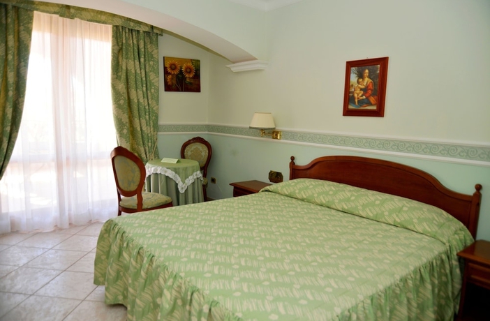 Imagen de la habitación del Hotel Afrodite Boutique, Bovalino. Foto 6