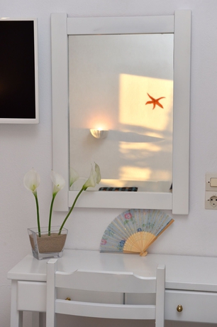 Imagen de la habitación del Hotel Afrodite Boutique. Foto 6