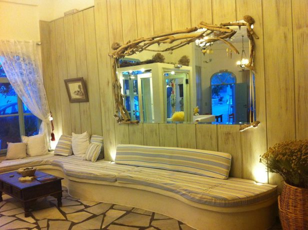Imagen de los interiores del Hotel Afrodite, Tinos. Foto 17