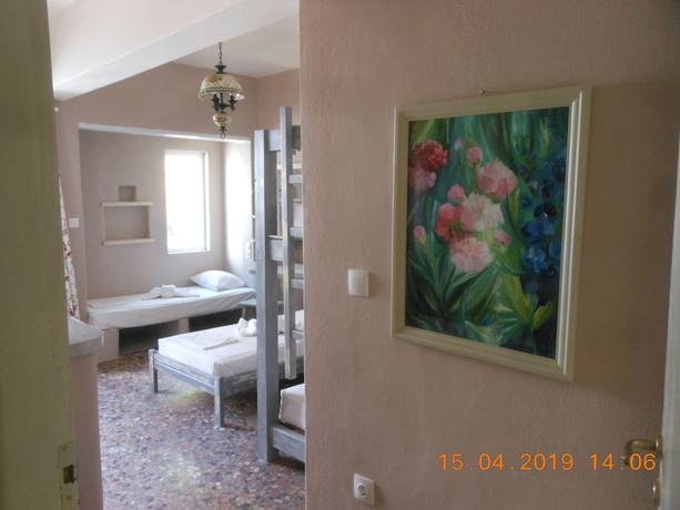 Imagen de la habitación del Hotel Afrodite, Tinos. Foto 9