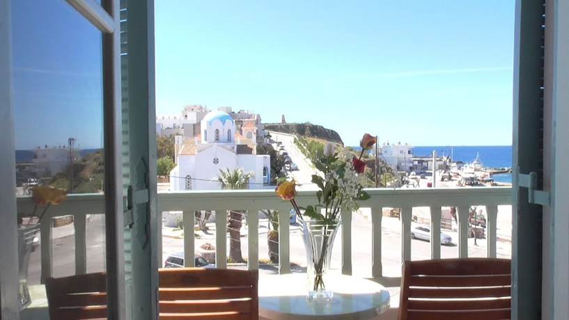 Imagen general del Hotel Afrodite, Tinos. Foto 1