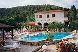 Imagen de la piscina del Hotel Afroditi, Panormos. Foto 5