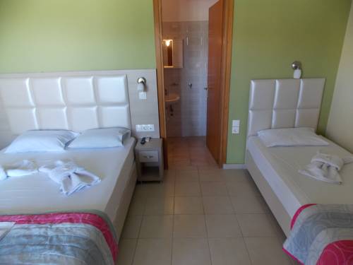 Imagen de la habitación del Hotel Afroditi, Paralia. Foto 6