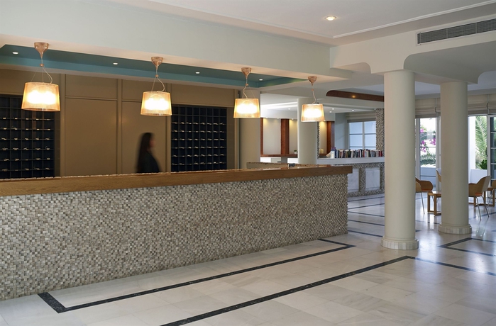 Imagen de los interiores del Hotel Afroditi Venus Beach and Spa. Foto 11