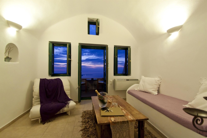 Imagen de los interiores del Hotel Afroessa By Pearl Collection. Foto 13