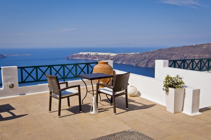 Imagen de los exteriores del Hotel Afroessa By Pearl Collection. Foto 11