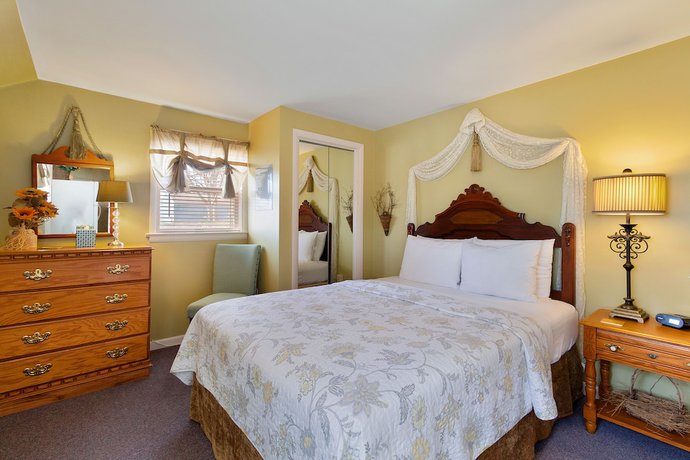 Imagen de la habitación del Hotel After Eight Bed and Breakfast. Foto 14