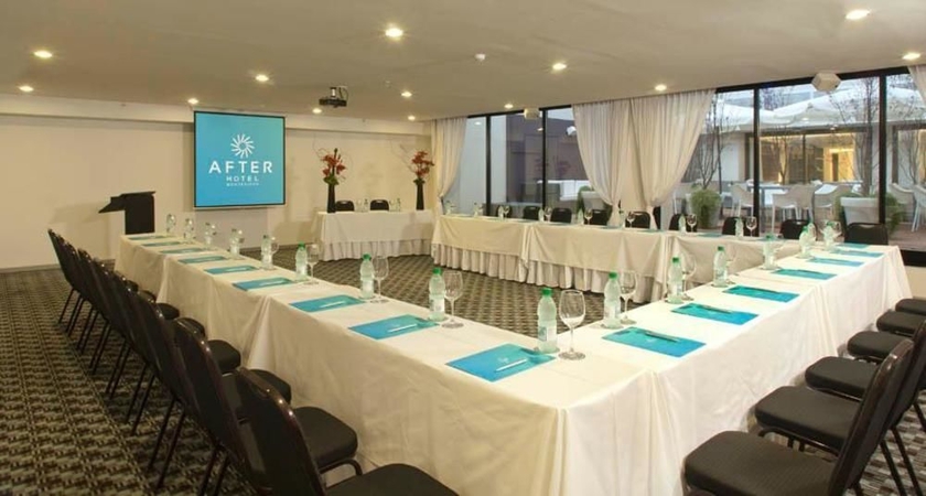 Imagen de los interiores del Hotel After. Foto 9