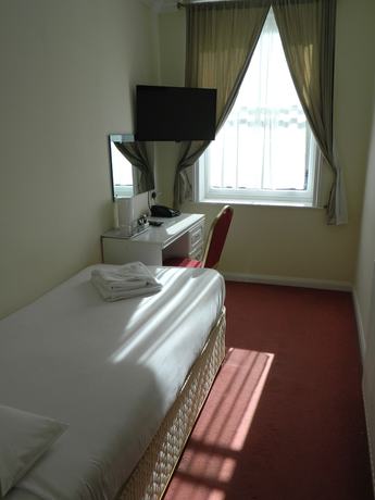 Imagen de la habitación del Hotel Afton. Foto 5