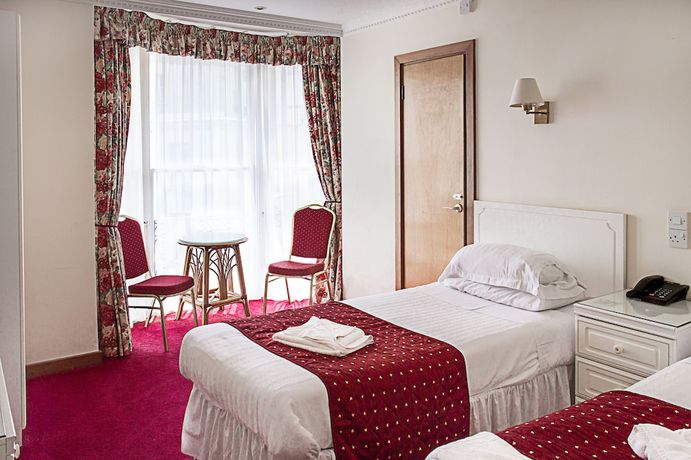 Imagen de la habitación del Hotel Afton. Foto 6