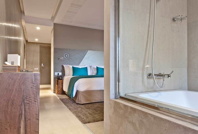 Imagen de la habitación del Hotel Ag and Spa Marrakech. Foto 8