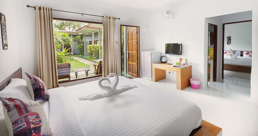 Imagen de la habitación del Hotel Again At Naiharn Beach. Foto 7