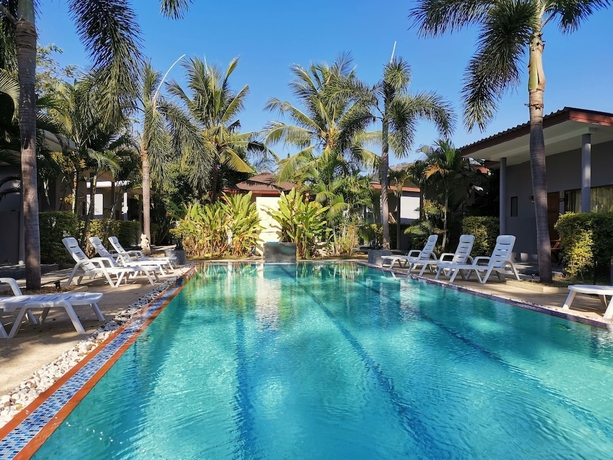 Imagen general del Hotel Again At Naiharn Beach. Foto 1