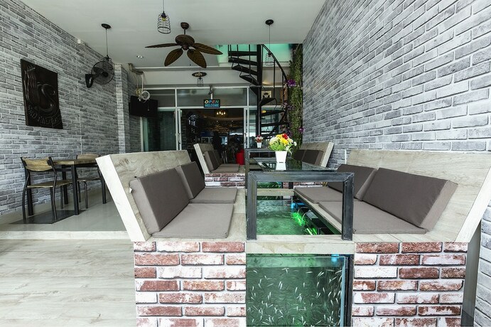 Imagen general del Hotel Again Thaicharm House At Patong Beach. Foto 2
