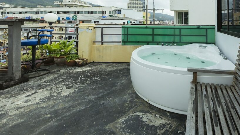 Imagen general del Hotel Again Thaicharm House At Patong Beach. Foto 6