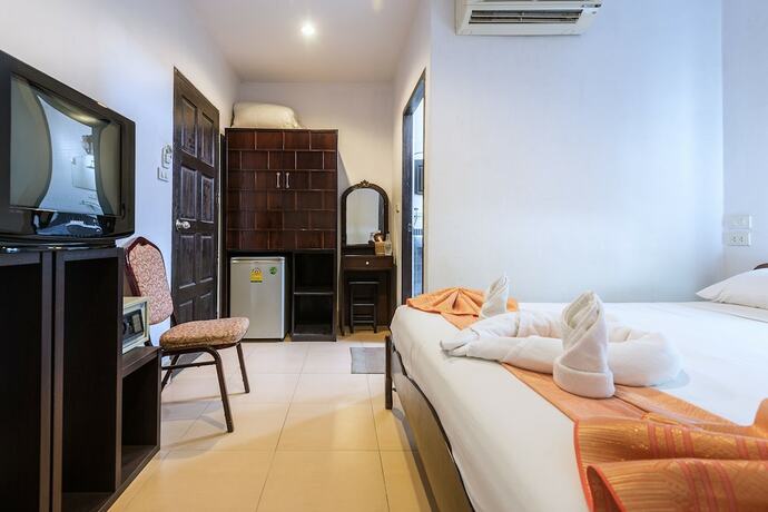 Imagen de la habitación del Hotel Again Thaicharm House At Patong Beach. Foto 17