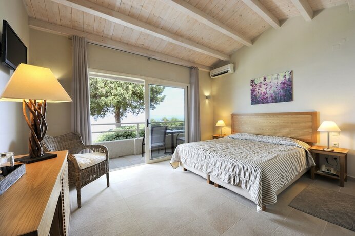 Imagen de la habitación del Hotel Agali Paxos. Foto 17