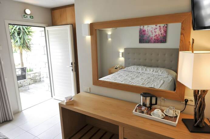 Imagen de la habitación del Hotel Agali Paxos. Foto 18
