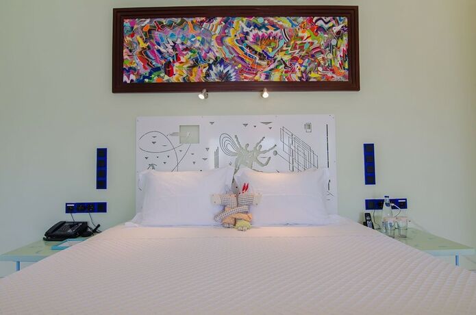 Imagen de la habitación del Hotel Agalia Luxury Suites. Foto 13