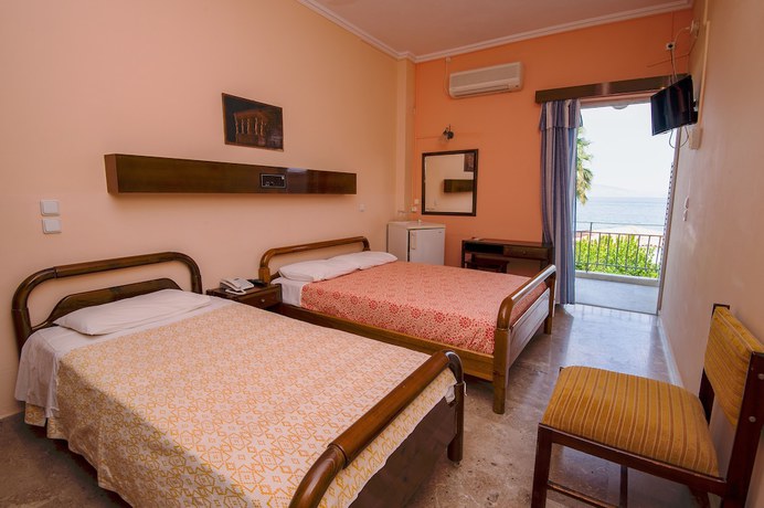 Imagen de la habitación del Hotel Agamemnon Beach. Foto 3
