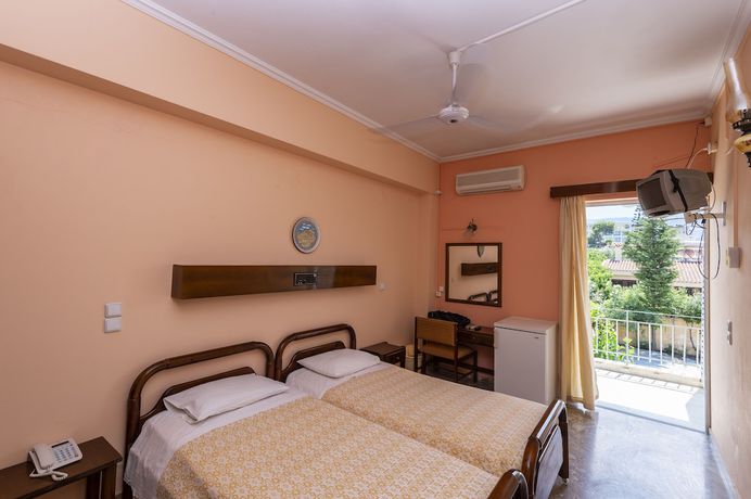 Imagen de la habitación del Hotel Agamemnon Beach. Foto 8