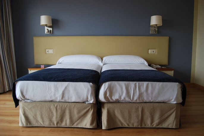 Imagen de la habitación del Hotel Agamen&oacute;n Affiliated by Senator. Foto 12