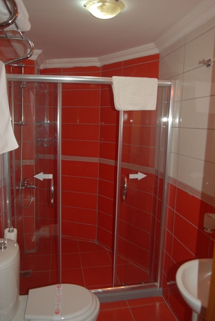 Imagen de la habitación del Hotel Agan. Foto 3