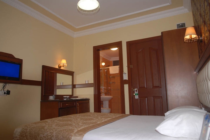 Imagen de la habitación del Hotel Agan. Foto 11