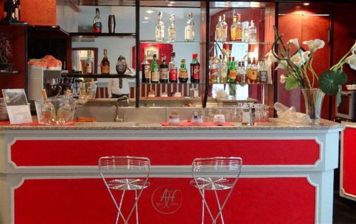 Imagen del bar/restaurante del Hotel Agape, Milán. Foto 2