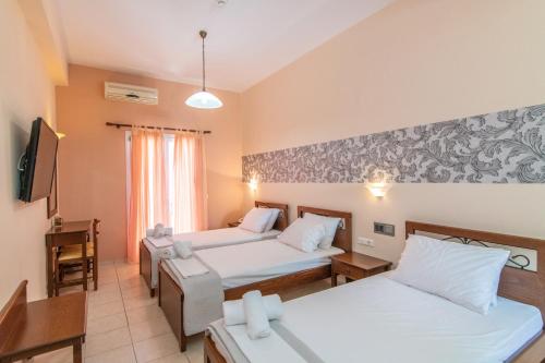 Imagen general del Hotel Agapi Tinos. Foto 9