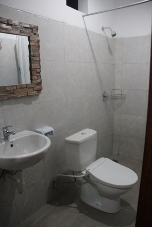 Imagen de la habitación del Hotel Agatha Canggu. Foto 10