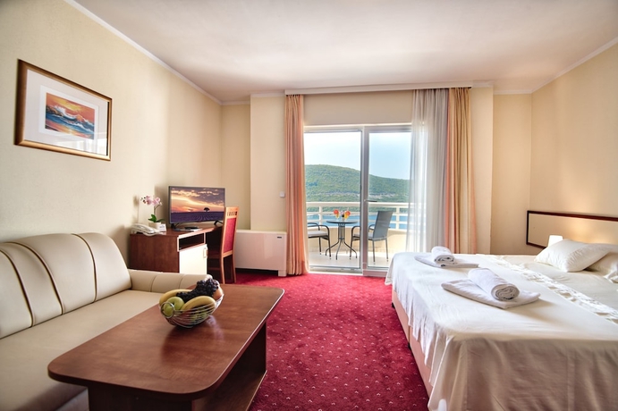 Imagen de la habitación del Hotel Agava, Jazine. Foto 5